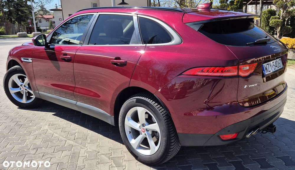 Jaguar F-Pace - 3