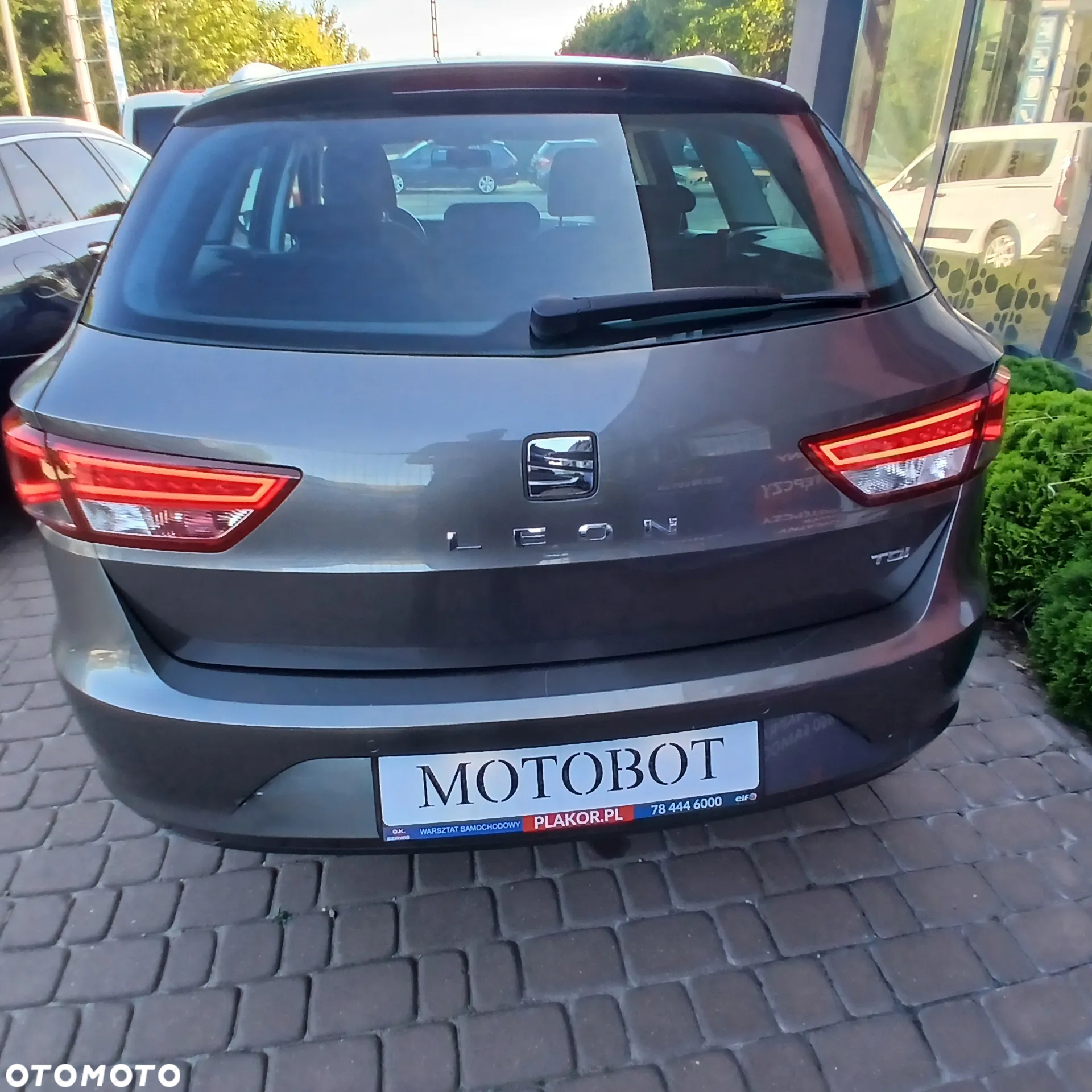 Seat Leon 1.6 TDI Style - 8