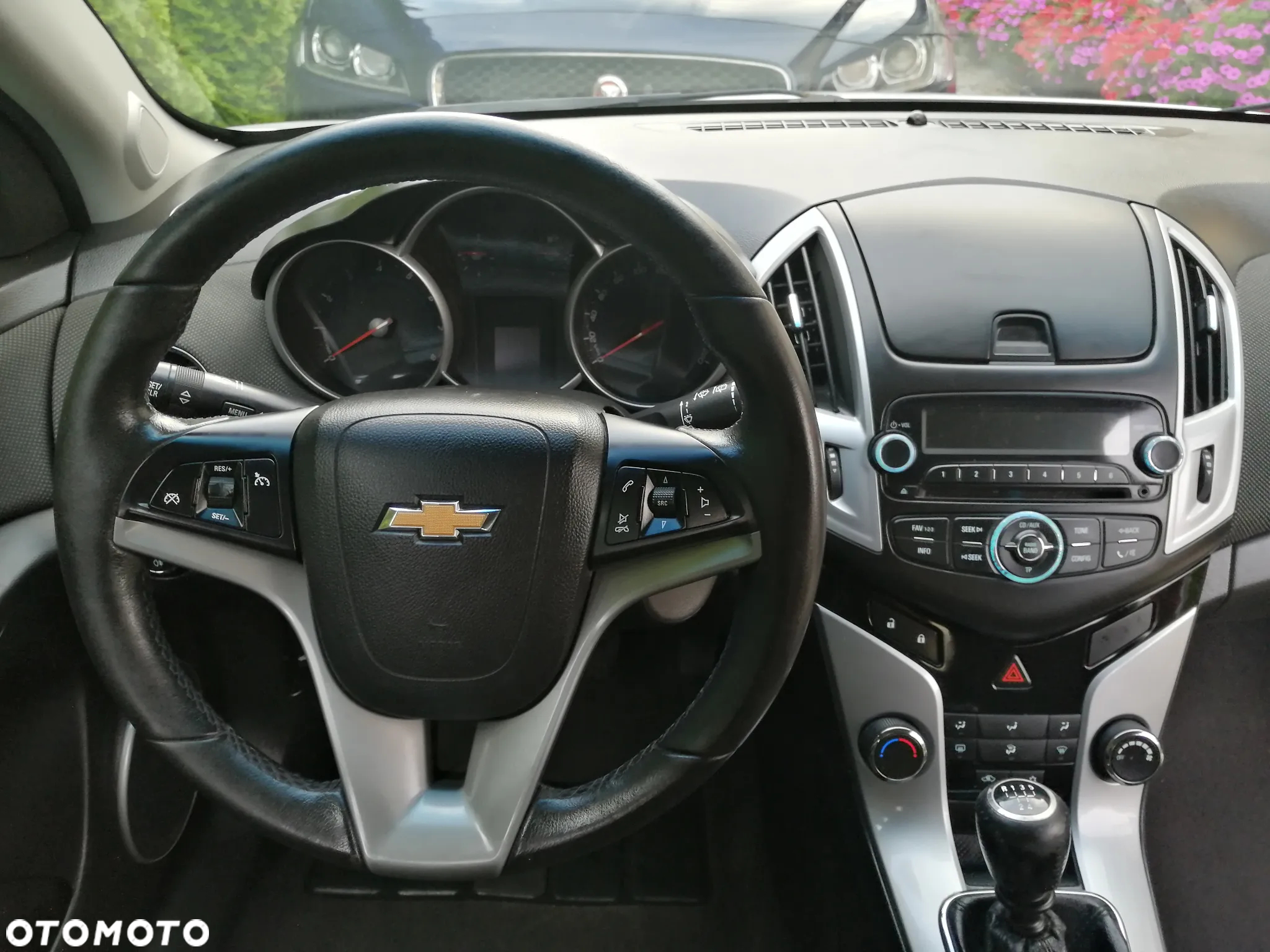 Chevrolet Cruze Station Wagon 1.6 LS - 24