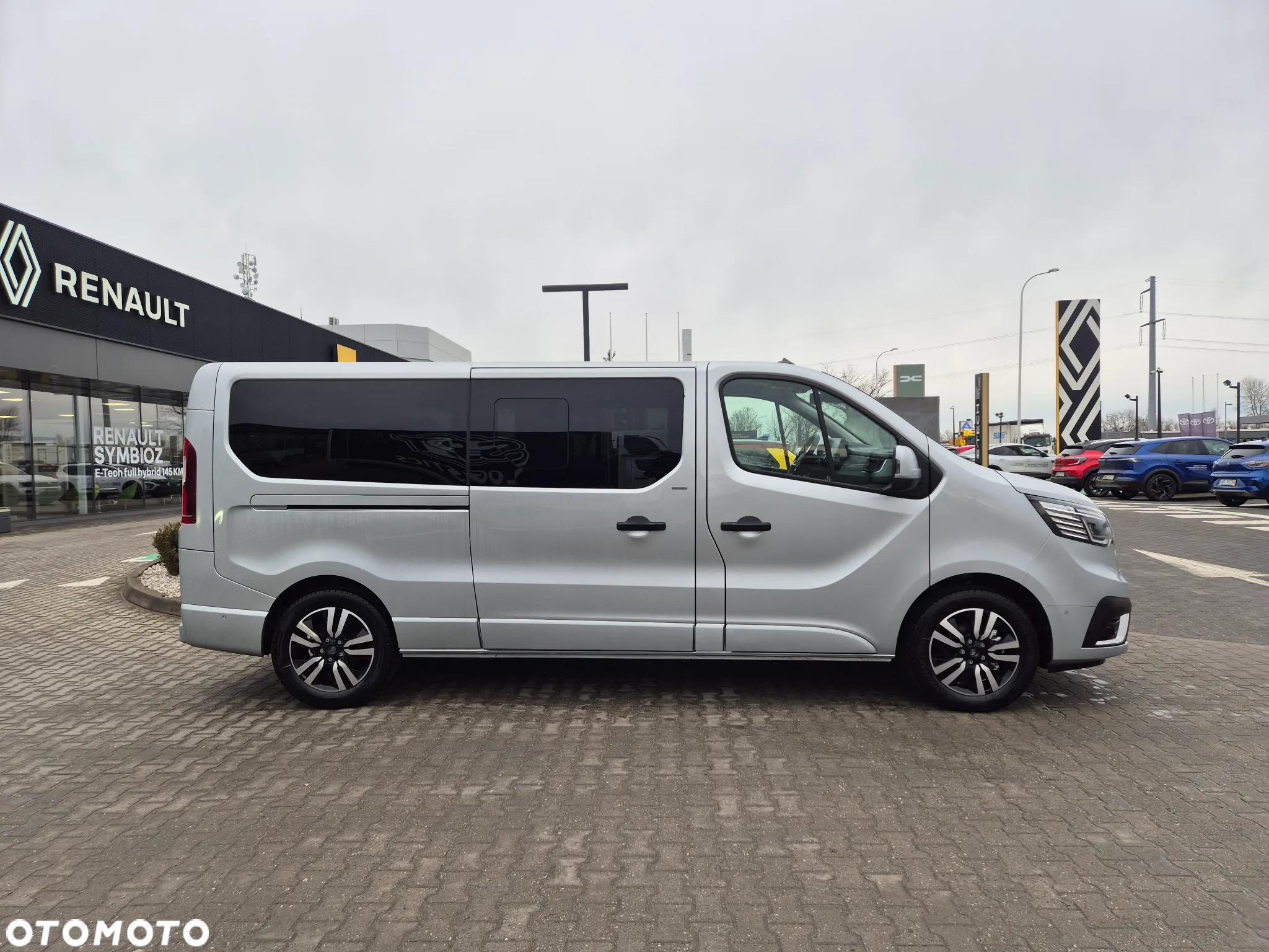 Renault Trafic SpaceClass 2.0 dCi EDC - 3