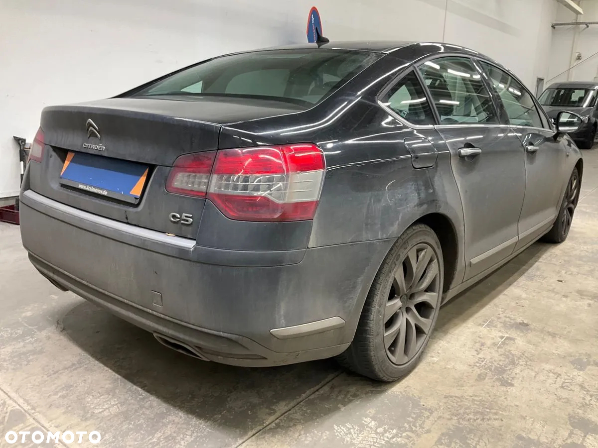 Citroën C5 V6 HDi 240 Biturbo FAP Exclusive - 3