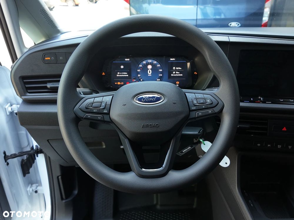 Ford Transit Connect - 17