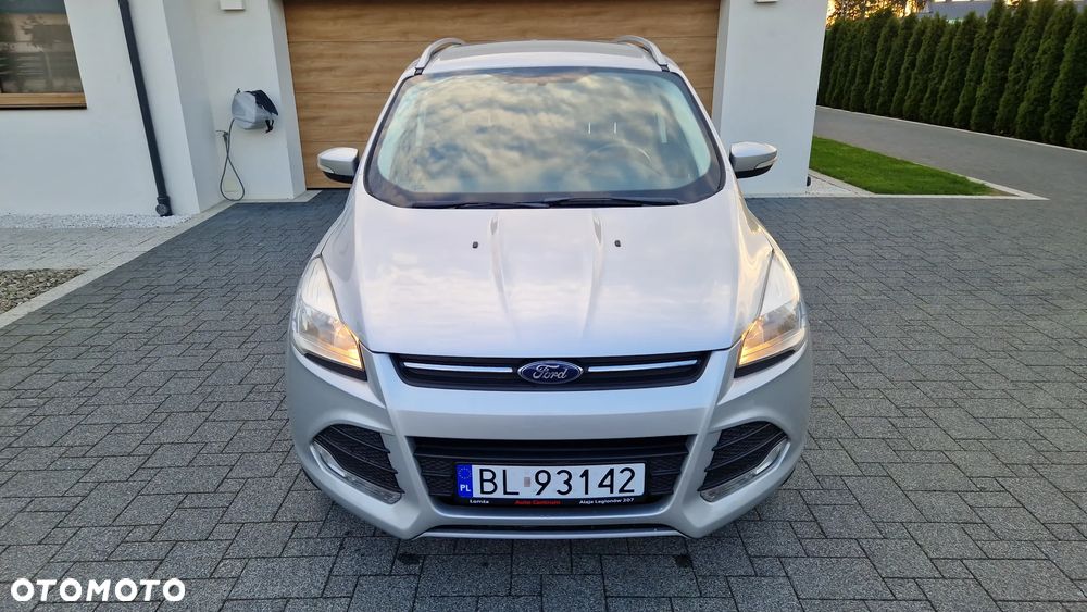 Ford Kuga 1.6 EcoBoost 2x4 Titanium - 26