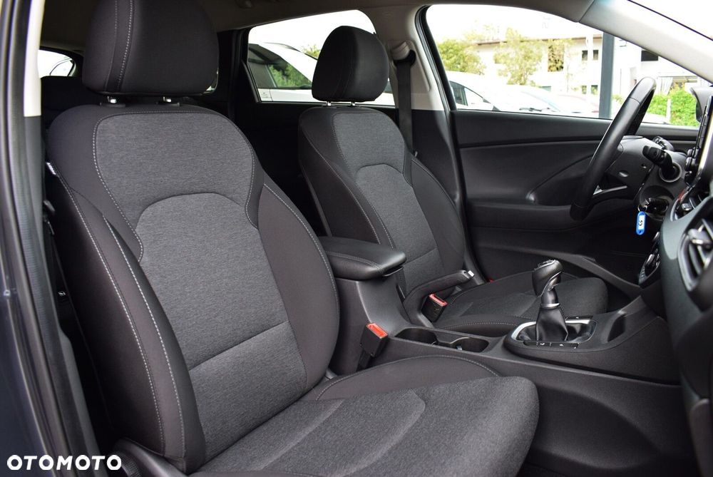 Hyundai i30 - 16