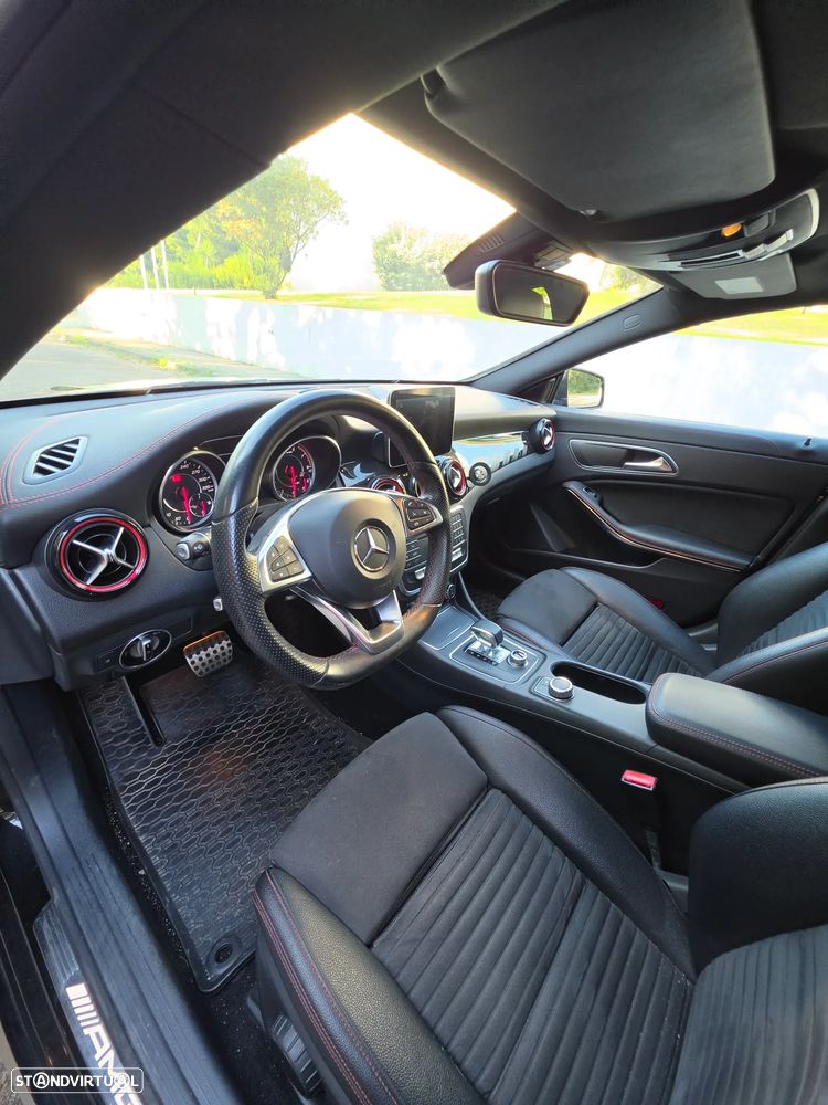 Mercedes-Benz CLA 45 AMG 4Matic 7G-DCT - 11