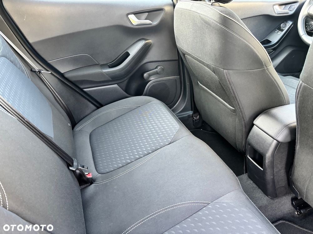 Ford Fiesta 1.0 EcoBoost Titanium - 12