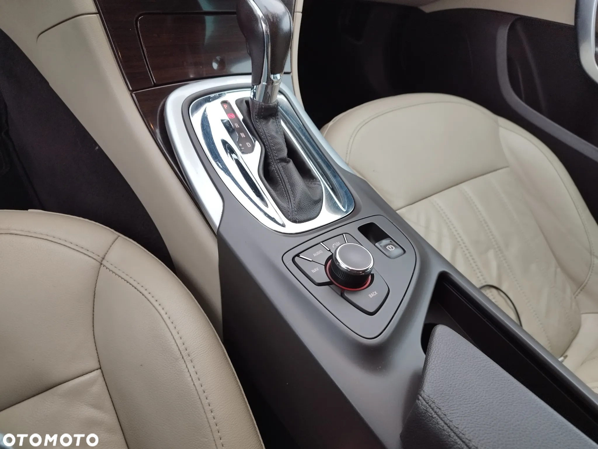 Opel Insignia 2.0 CDTI Cosmo - 29