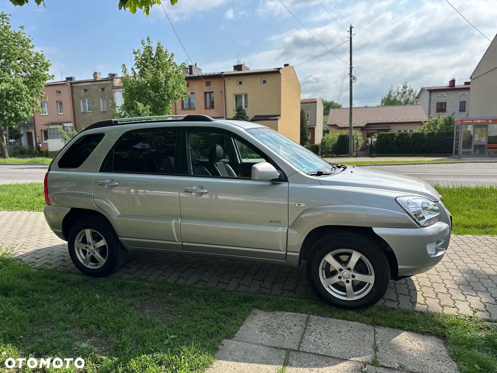 Kia Sportage 2.0 CRDI 4WD Cup - 10