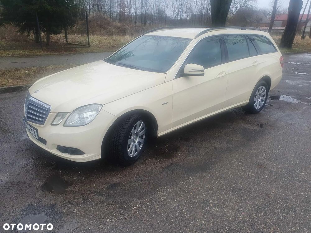 Mercedes-Benz Klasa E 200 BlueTEC 7G-TRONIC Classic - 1