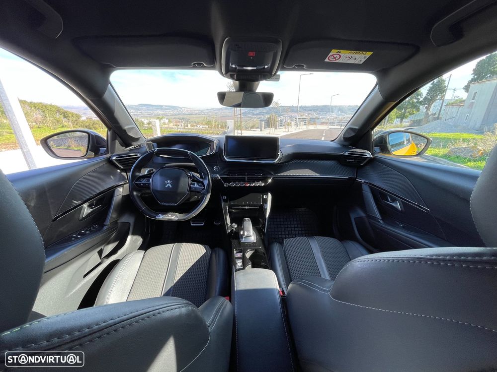 Peugeot 208 1.2 PureTech GT Line EAT8 - 25