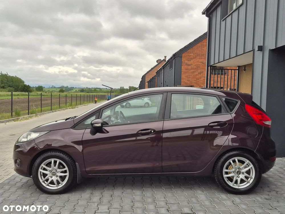Ford Fiesta 1.25 Trend - 22