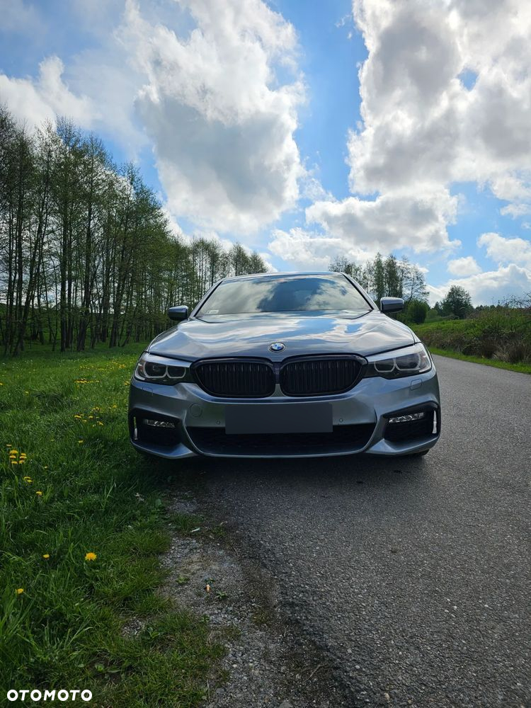 BMW Seria 5 520d xDrive Sport - 11