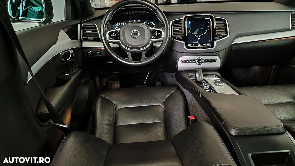 Volvo XC 90 B5 MHEV AWD 7 locuri Momentum Pro - 27