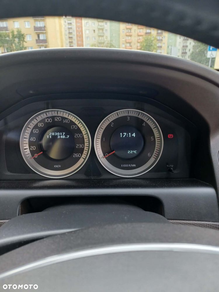 Volvo XC 60 - 13