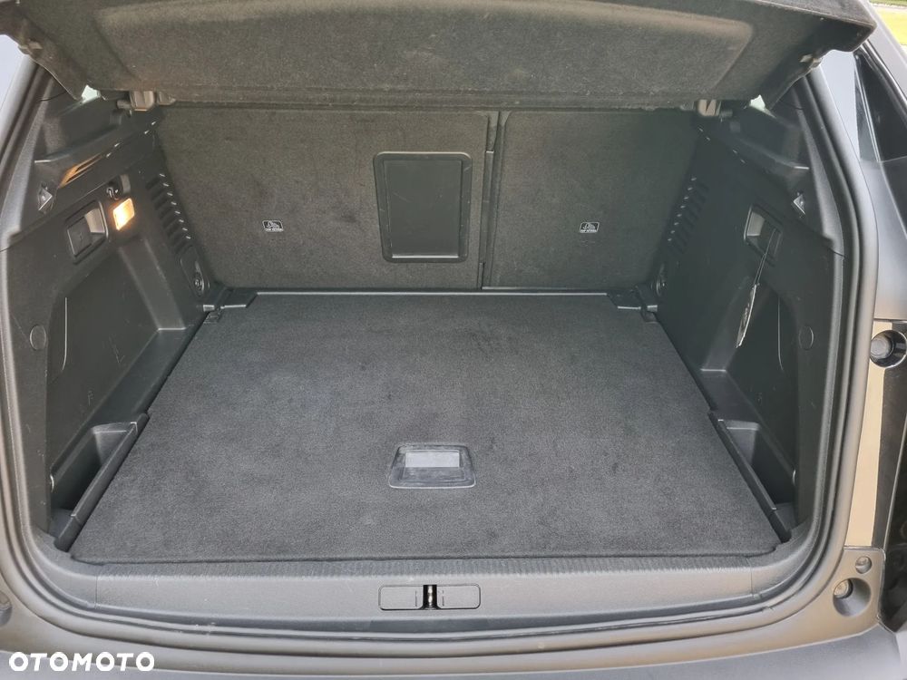 Peugeot 3008 PureTech 130 Stop & Start GPF EAT8 Active Business-Paket - 21
