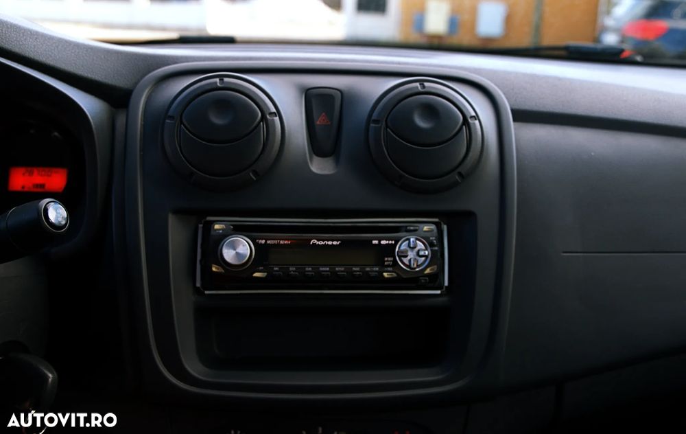 Dacia Logan 1.2 73 CP Acces - 9