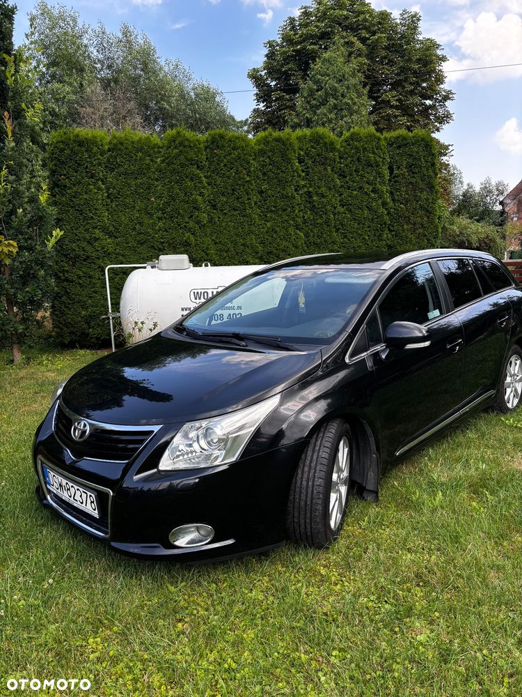 Toyota Avensis 2.0 D-4D Platinium - 22