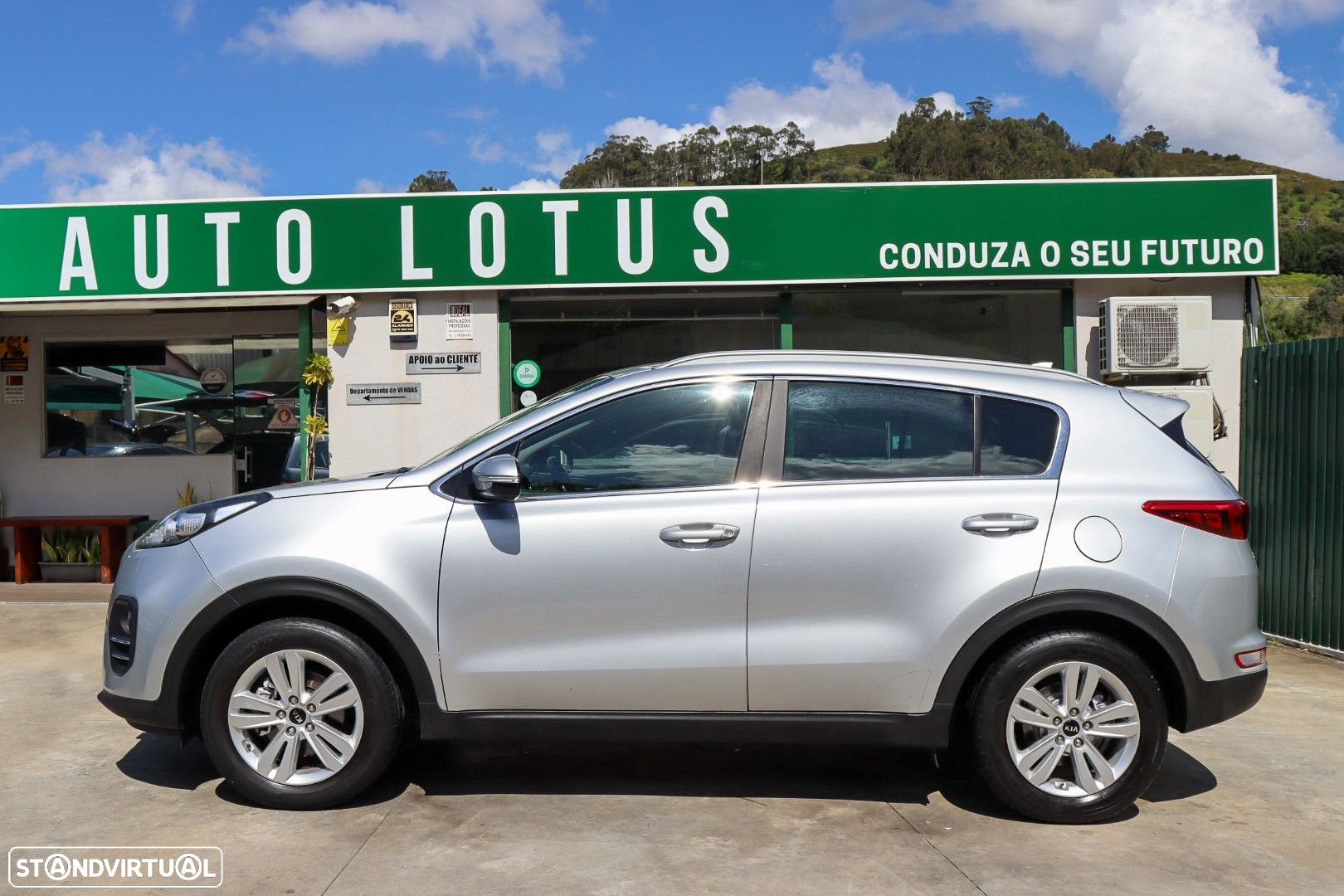 Kia Sportage 1.7 CRDI ISG Nav Line - 4