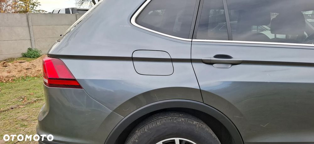 Volkswagen Tiguan - 5