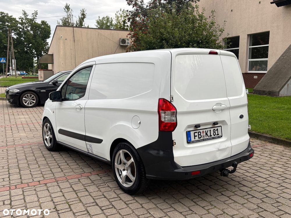 Ford Transit Courier Basis - 5
