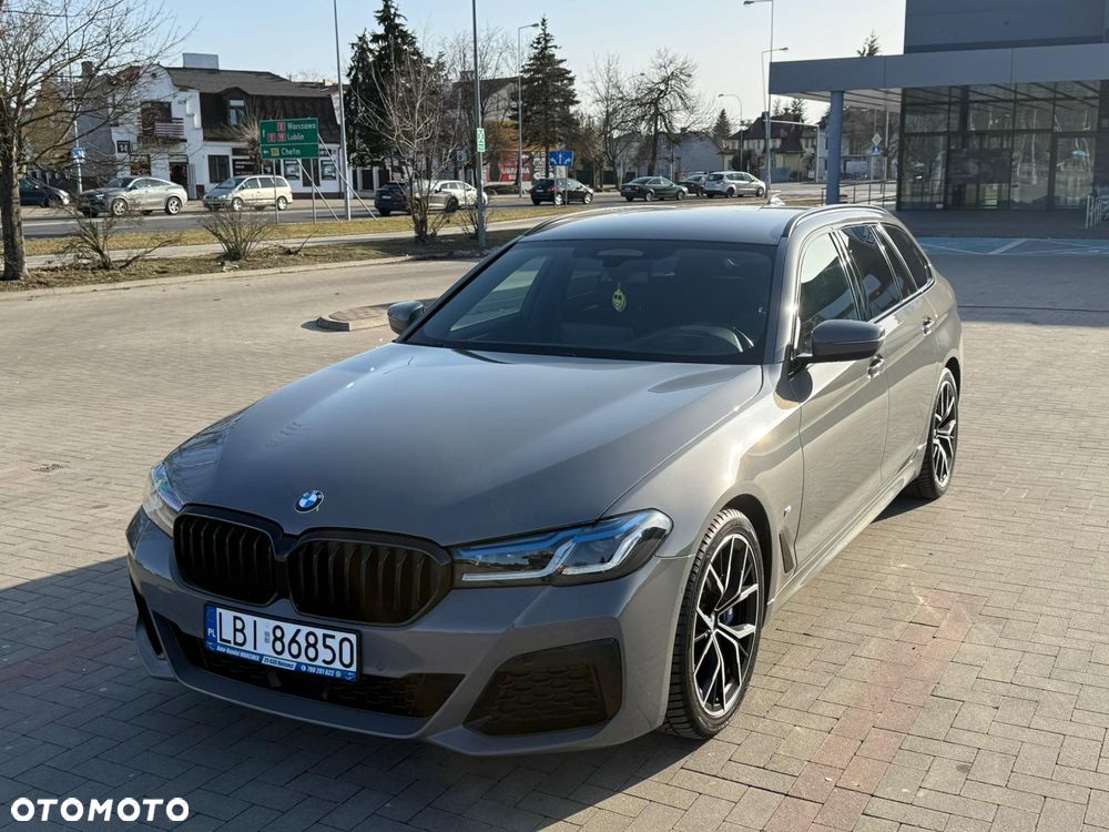BMW Seria 5 520d M Sport Edition - 1