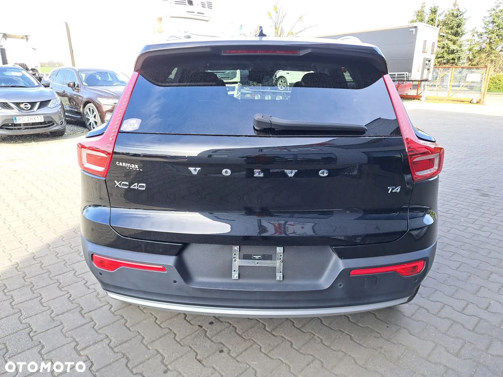 Volvo XC 40 T4 - 5