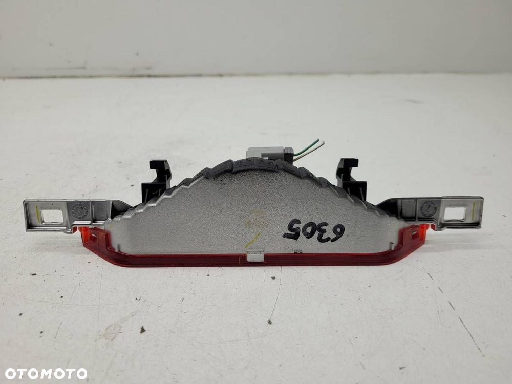 LAMPKA STOP TOYOTA COROLLA E12 EUROPA 2002 - 5