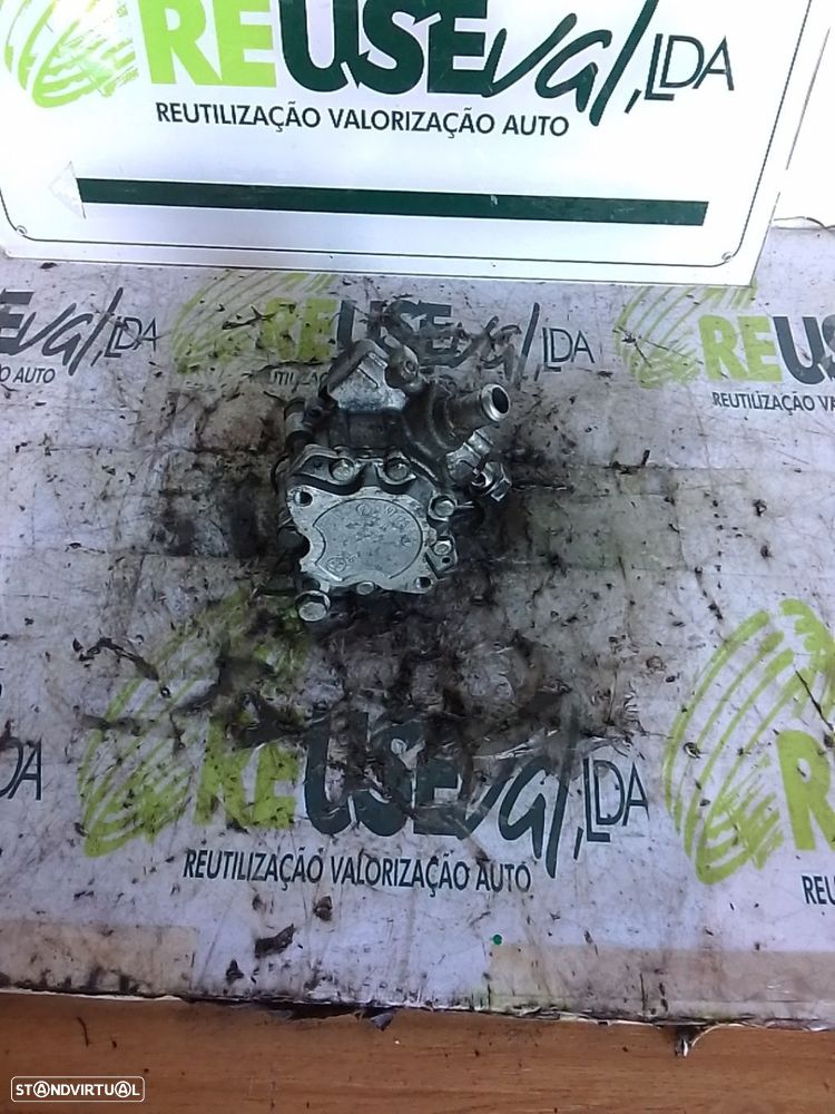 Bomba Direcção Assistida Audi A4 (8Ec, B7)