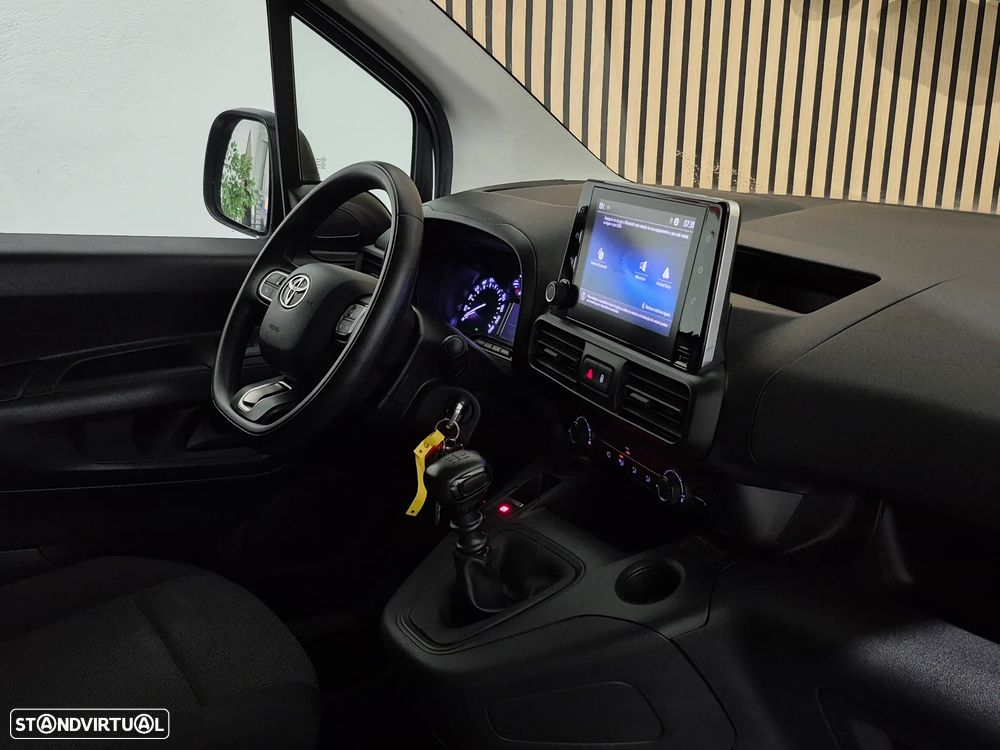 Toyota Proace City LONGA - 2021 | GARANTIA | 3 LUG - NACIONAL - 21