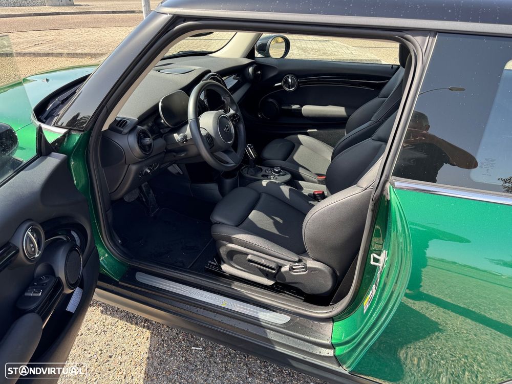 MINI 3 Portas Cooper SE Premium Essential - 14