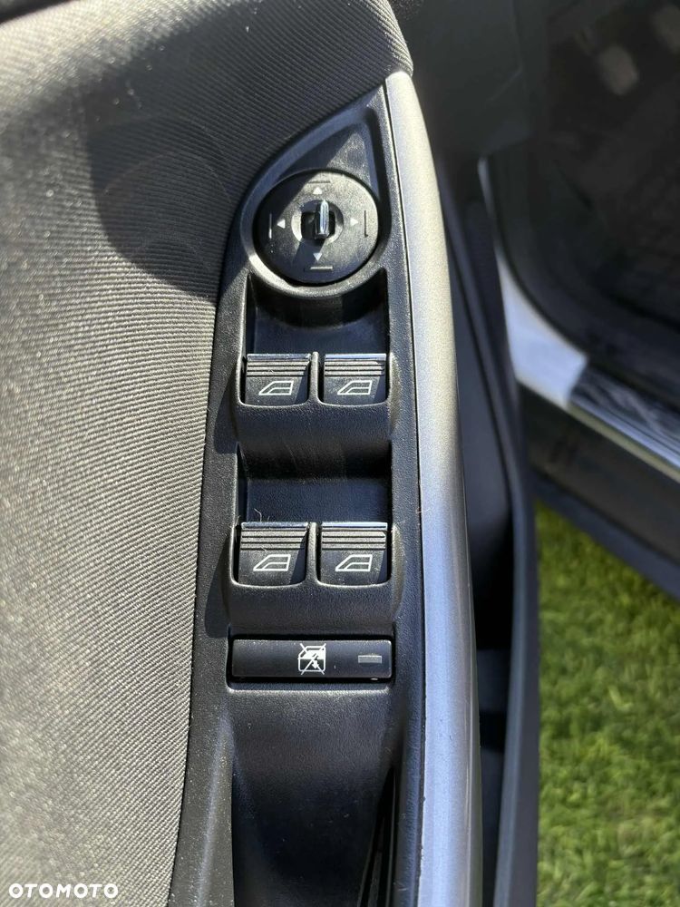 Ford Focus 1.6 TDCi Edition - 22