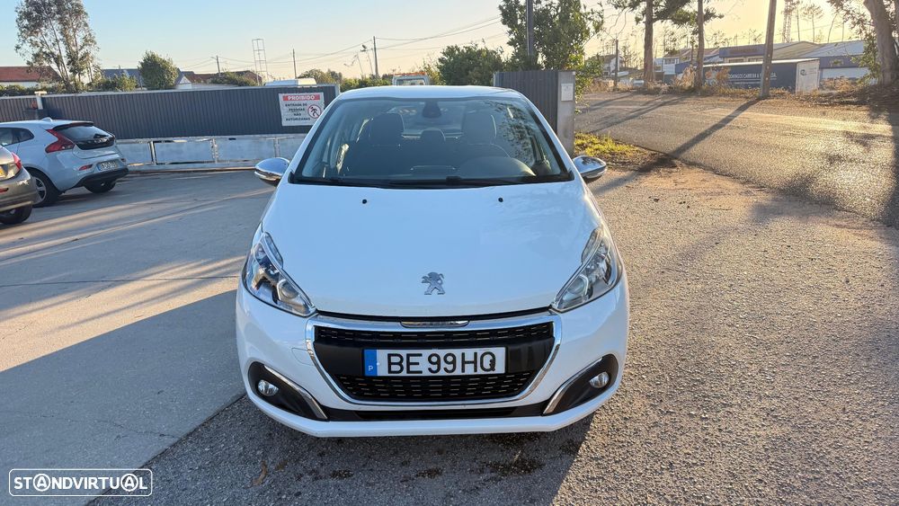 Peugeot 208 1.2 PureTech Active - 4