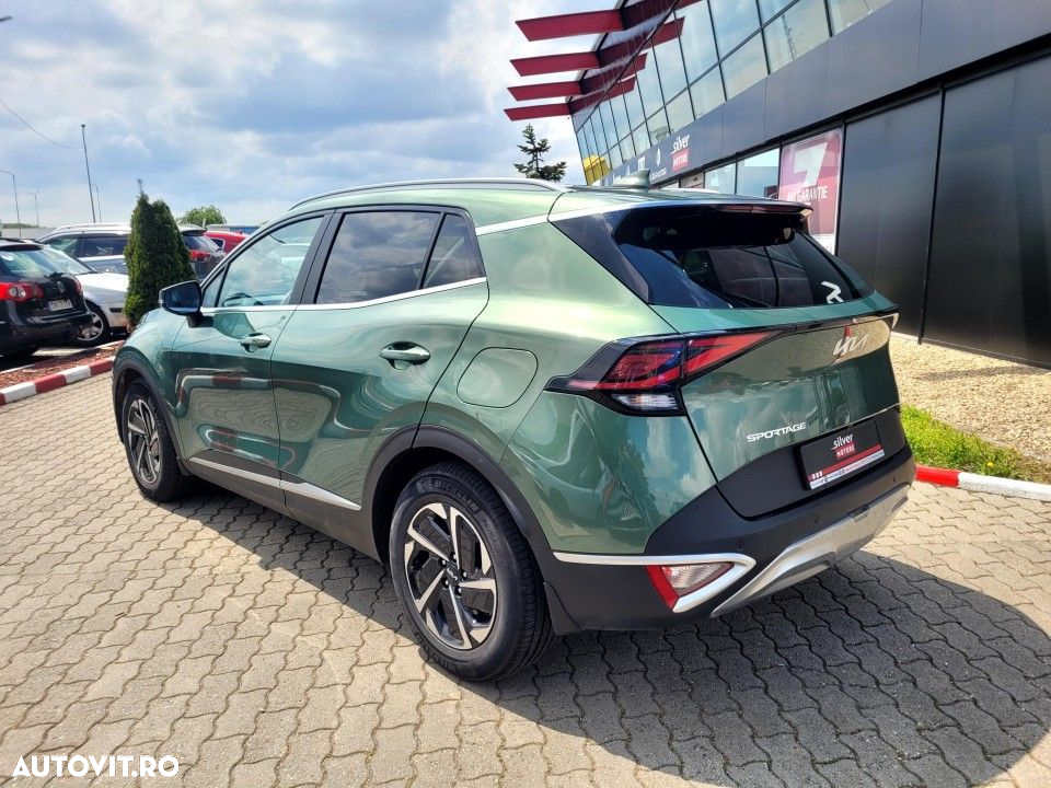 Kia Sportage 1.6 DSL MHEV 7DCT HP 4x4 Style - 8