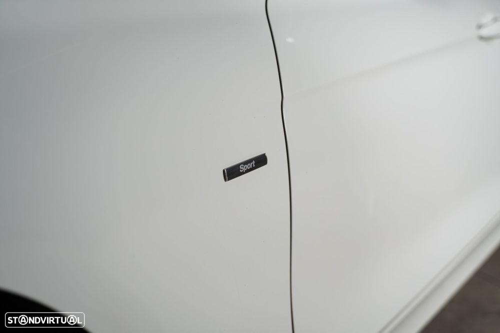 BMW 320 d Auto Line Sport - 7