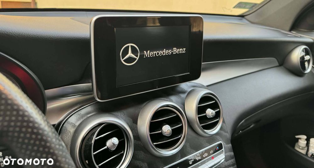 Mercedes-Benz GLC 250 4-Matic - 13