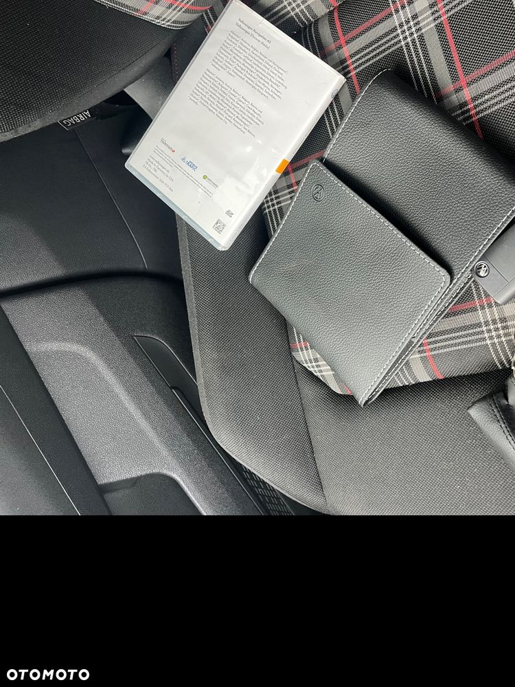 Volkswagen Polo 2.0 TSI DSG GTI - 14