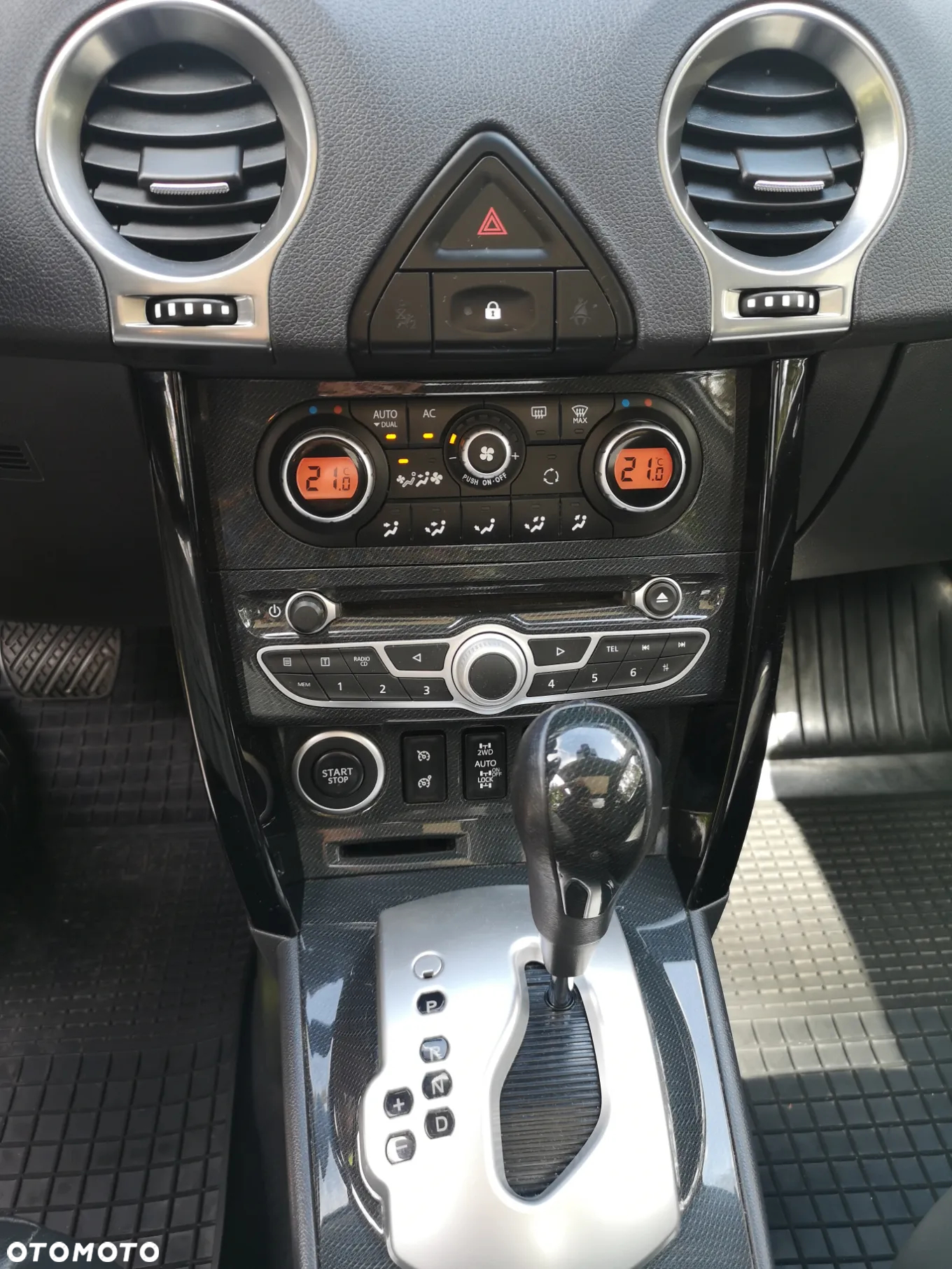 Renault Koleos 2.0 dCi 4x4 Bose Edition - 32