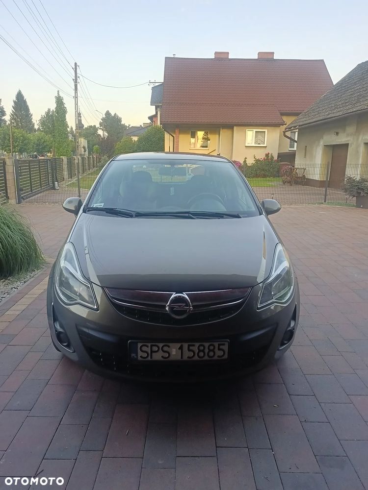 Opel Corsa 1.4 16V Enjoy - 1