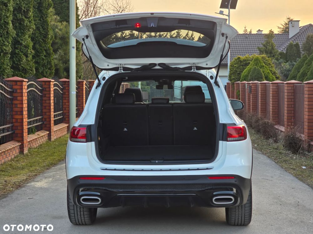 Mercedes-Benz GLB 200 d 4-Matic AMG Line 8G-DCT - 16