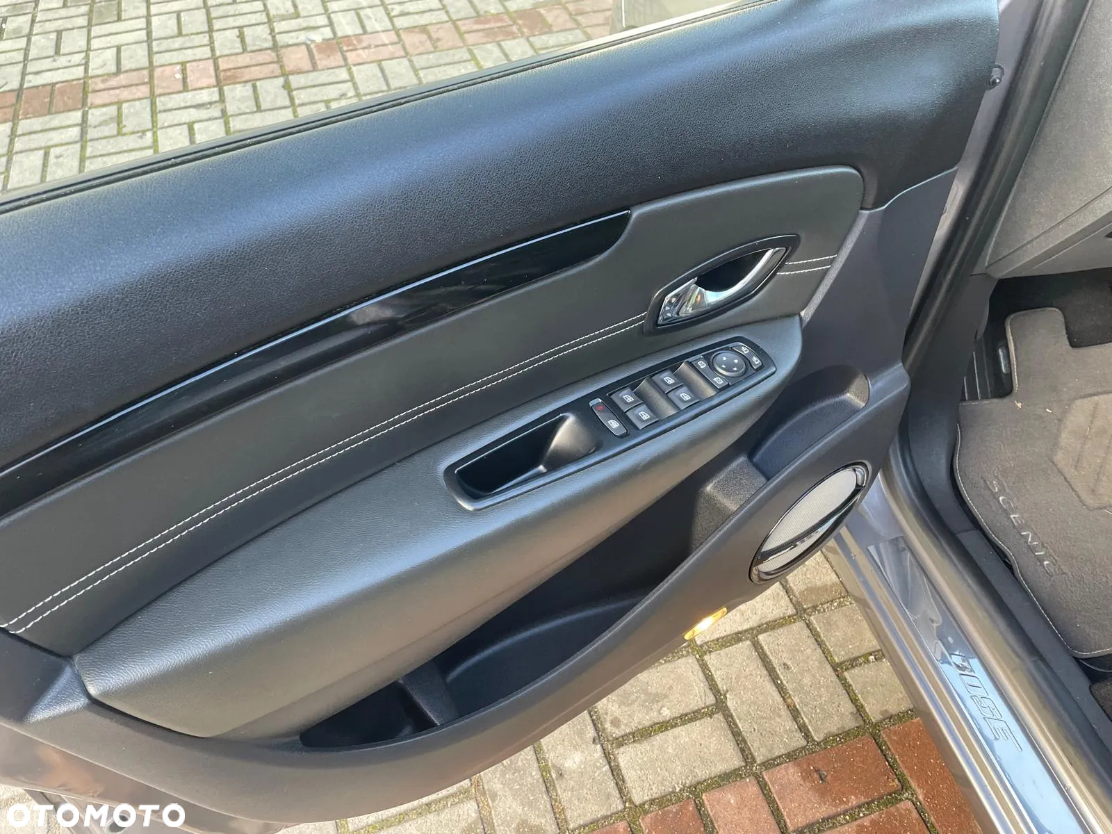 Renault Scenic 1.5 dCi Energy Bose EDC EU6 - 10
