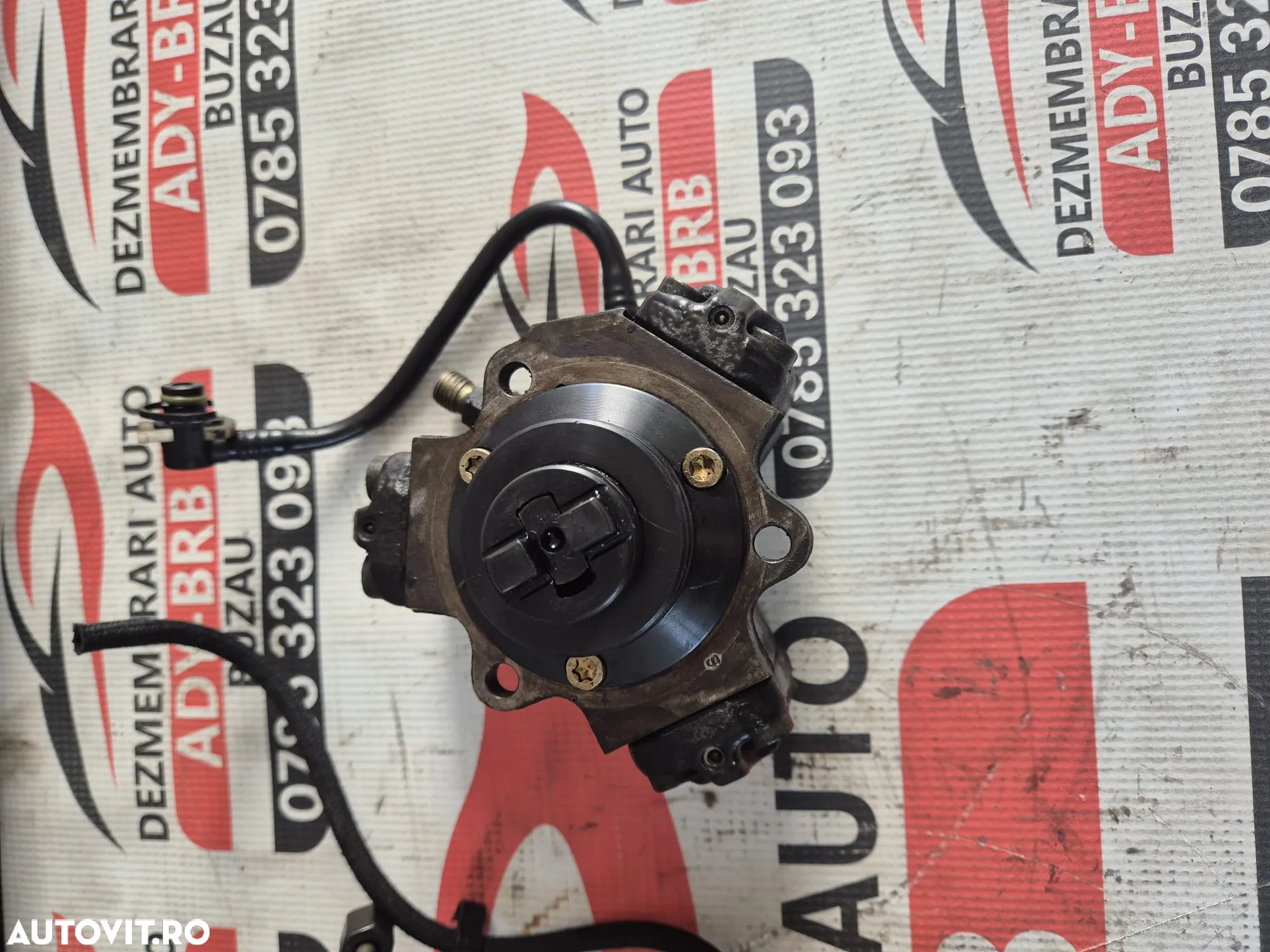 INJECTOR/POMPA INALTE/RAMPA INJECTOARE HYUNDAI TUCSON 2.0 CRDI EURO 3 AN 2005 - 5