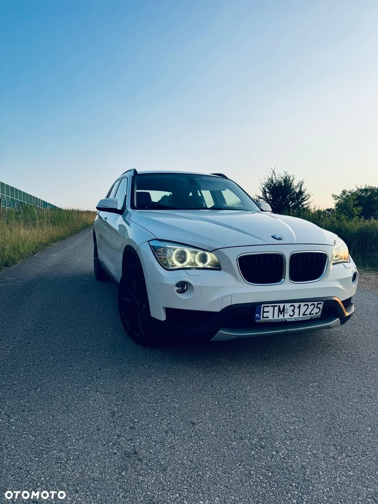BMW X1 xDrive20i xLine - 1