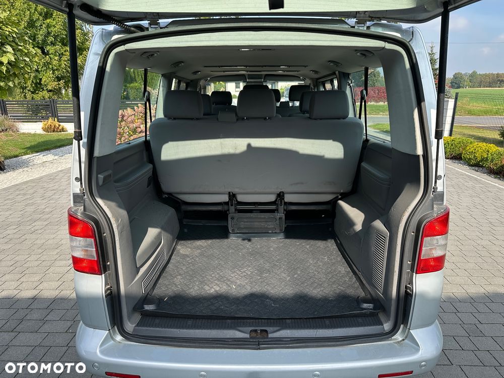 Volkswagen Transporter - 11