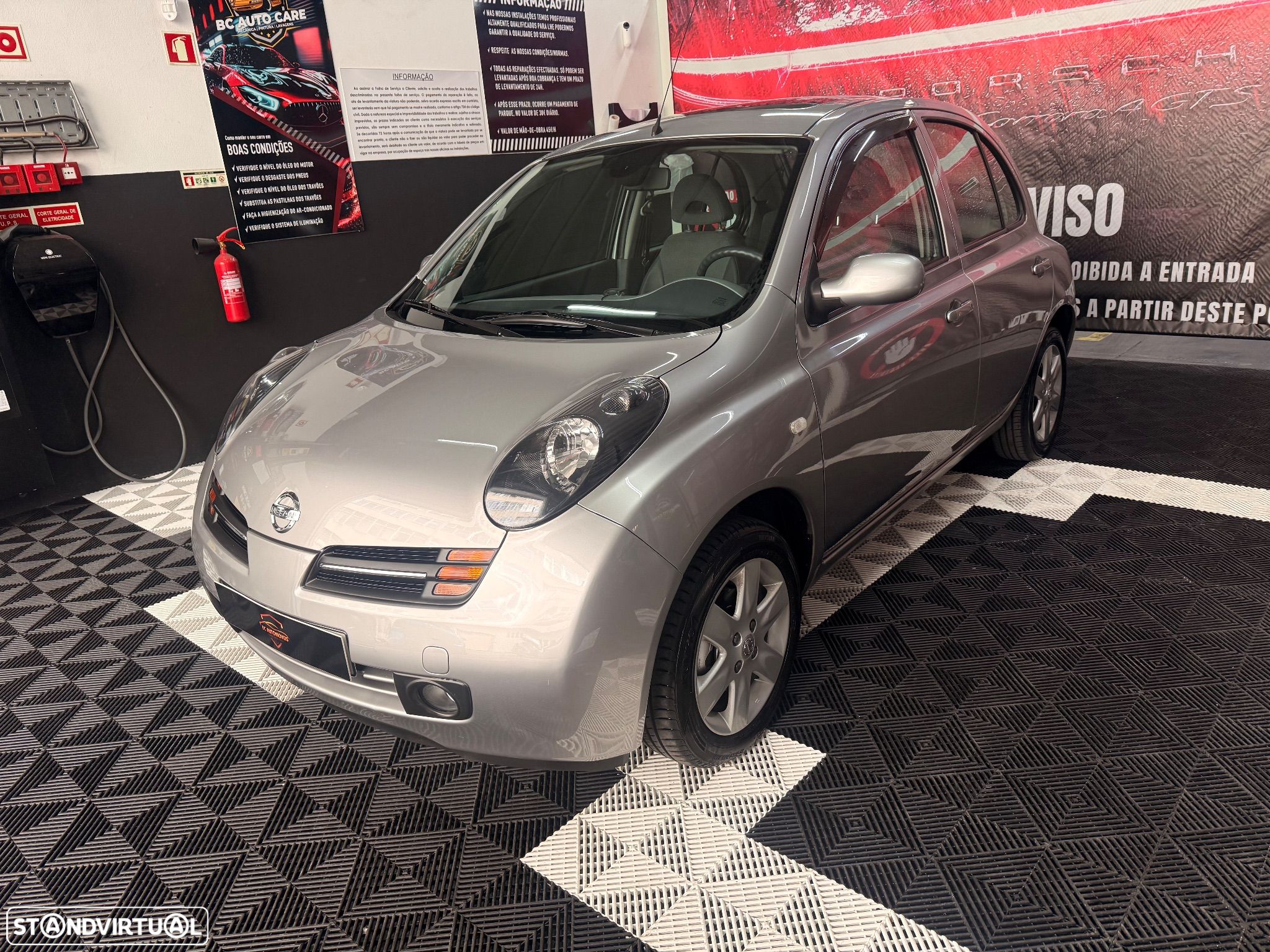 Nissan Micra - 1