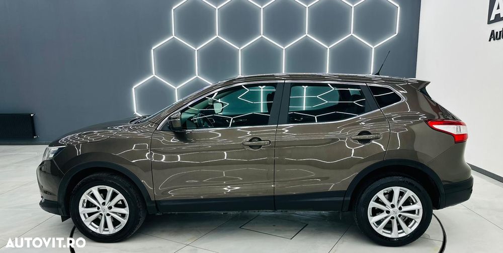 Nissan Qashqai 1.5 DCI N-Connecta - 32