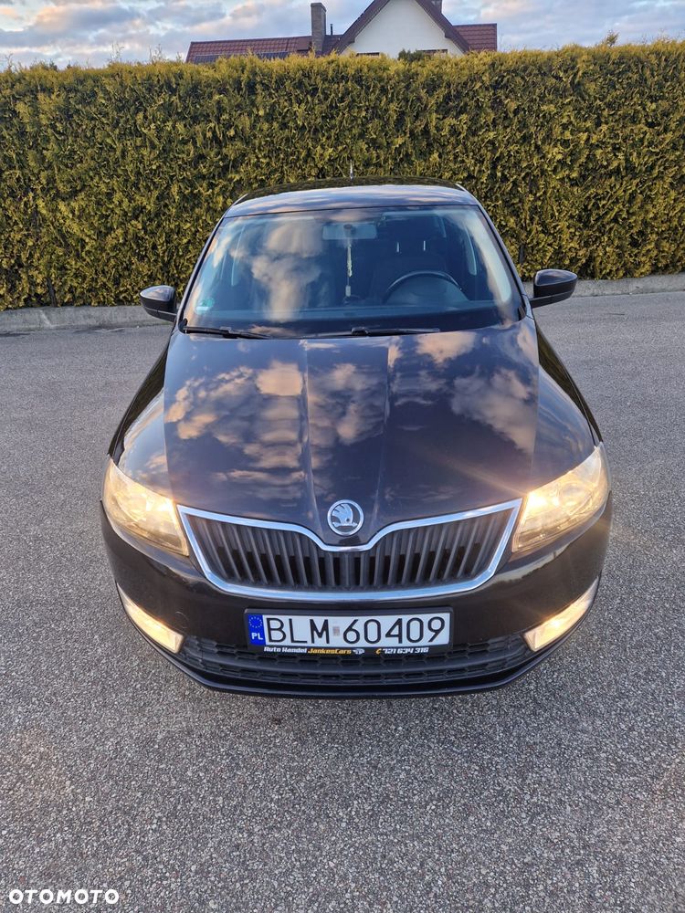 Skoda RAPID 1.6 TDI DSG Drive - 8
