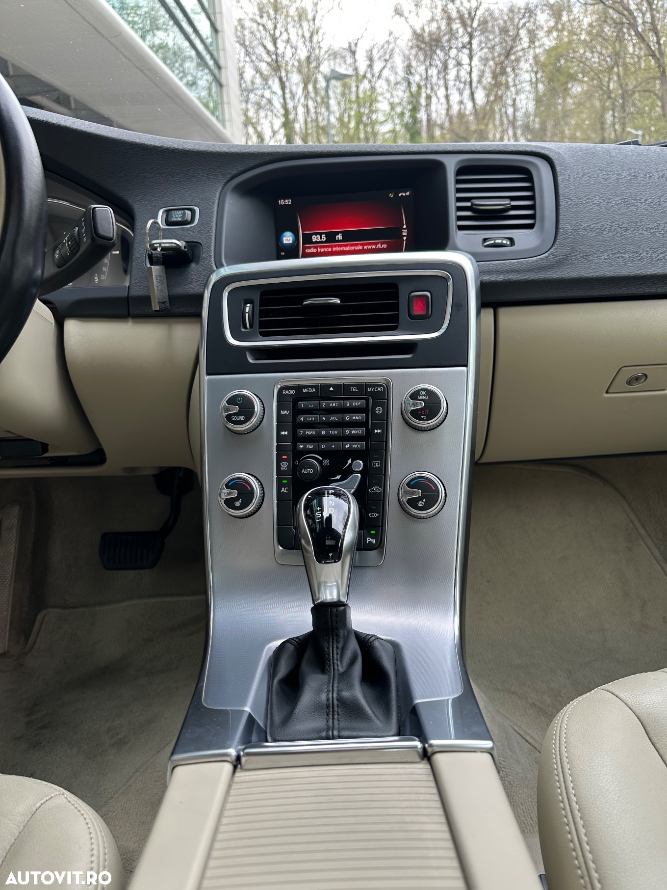 Volvo S60 T3 Momentum - 18