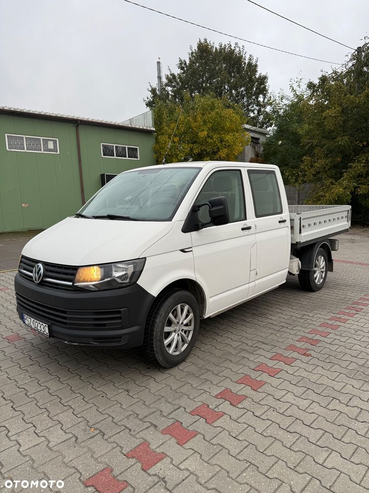 Volkswagen Transporter - 1
