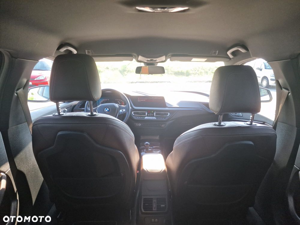 BMW Seria 1 120i Edition Colorvision - 19
