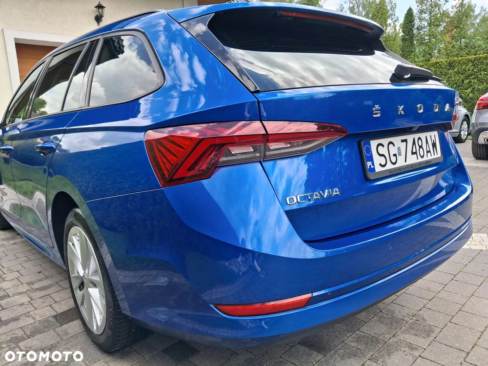 Skoda Octavia 2.0 TDI Ambition DSG - 20